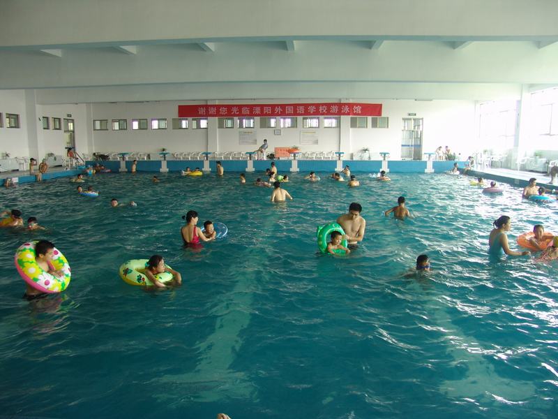 游泳与健身同在