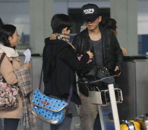 主持人 谢娜个人资料 + 张杰 简介